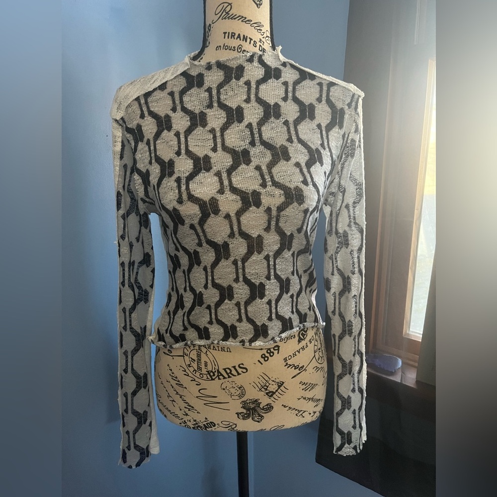 M. Fasis Mod Sheer Long Sleeve